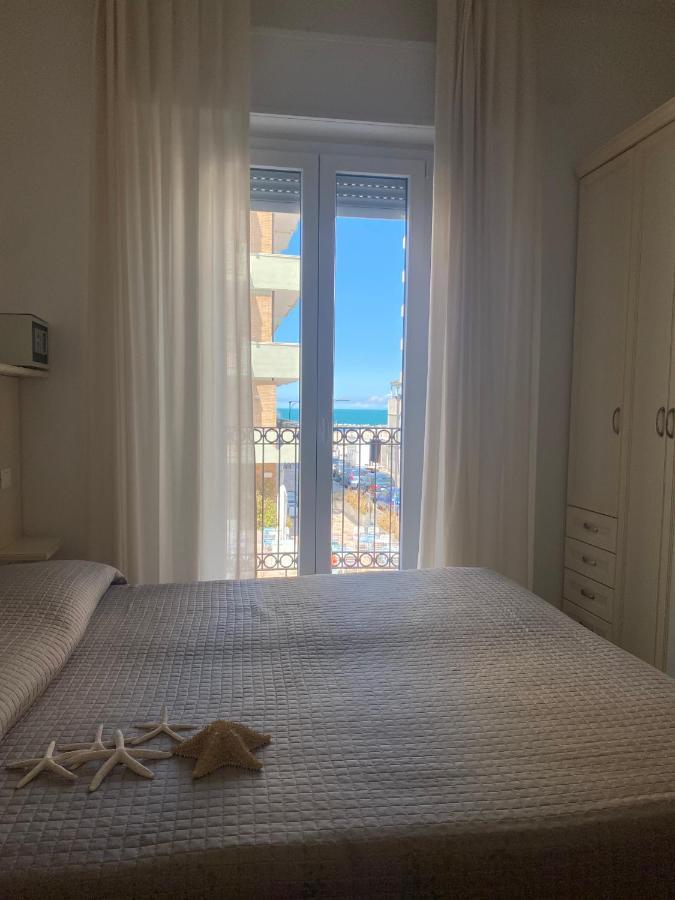Hotel Philadelphia Cattolica Ngoại thất bức ảnh