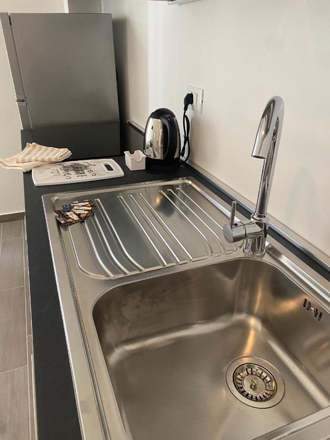 Hotel Philadelphia Cattolica Ngoại thất bức ảnh