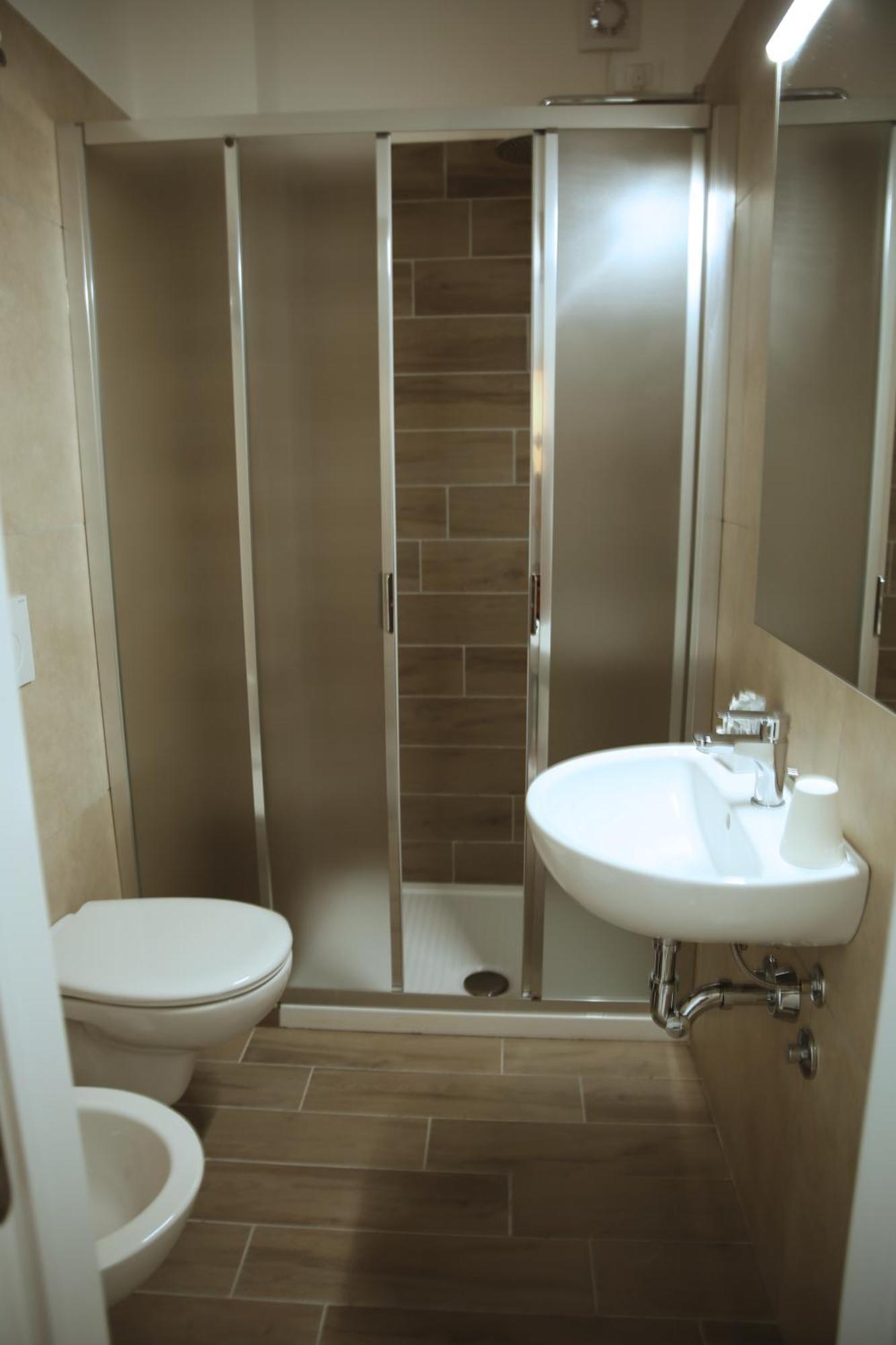 Hotel Philadelphia Cattolica Phòng bức ảnh