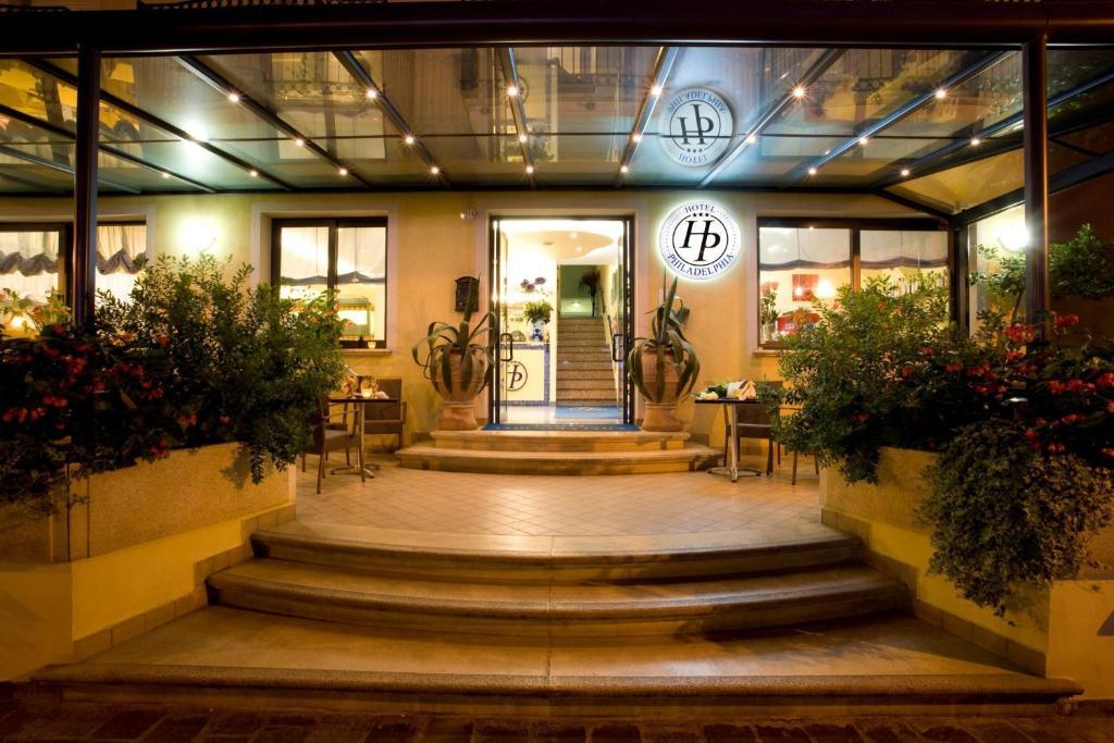 Hotel Philadelphia Cattolica Ngoại thất bức ảnh